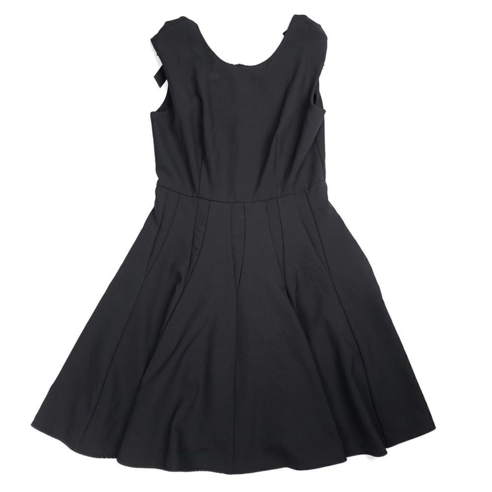 HAVVA Ballet Bow Back Tailored Seam Fit and Flare Mini Dress Black Minimal Small